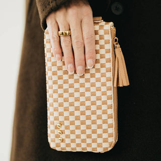 Emma Woven Clutch Wristlet: Checkered Brown