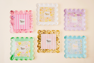 Square Scalloped Acrylic Frame - Spring Green