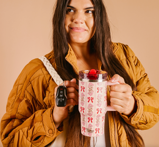 20 oz Oh So pretty Tumbler - Pink & Red Floral