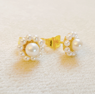 Grace upon Grace Dainty Earring Set