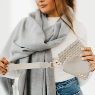 Wonderlust Woven Dual Pouch Wristlet: Black Checkered