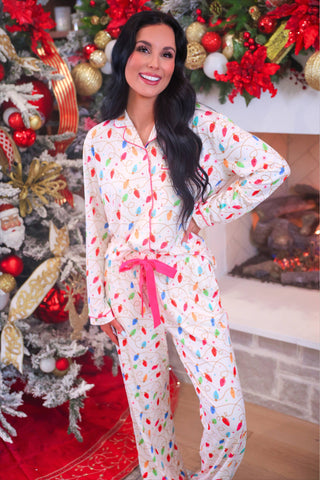 Wrapped in Lights Ruffle Pajama Set: Multi / Large