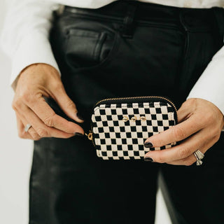 Wynona Woven Wallet: Checkered Black