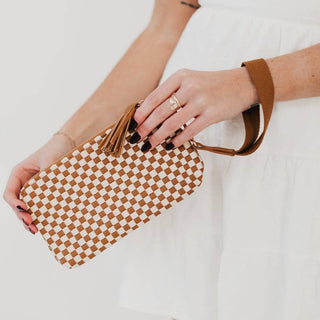 Emma Woven Clutch Wristlet: Checkered Coffee